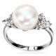 Pearl ring and zircinia in 925/1000 silver